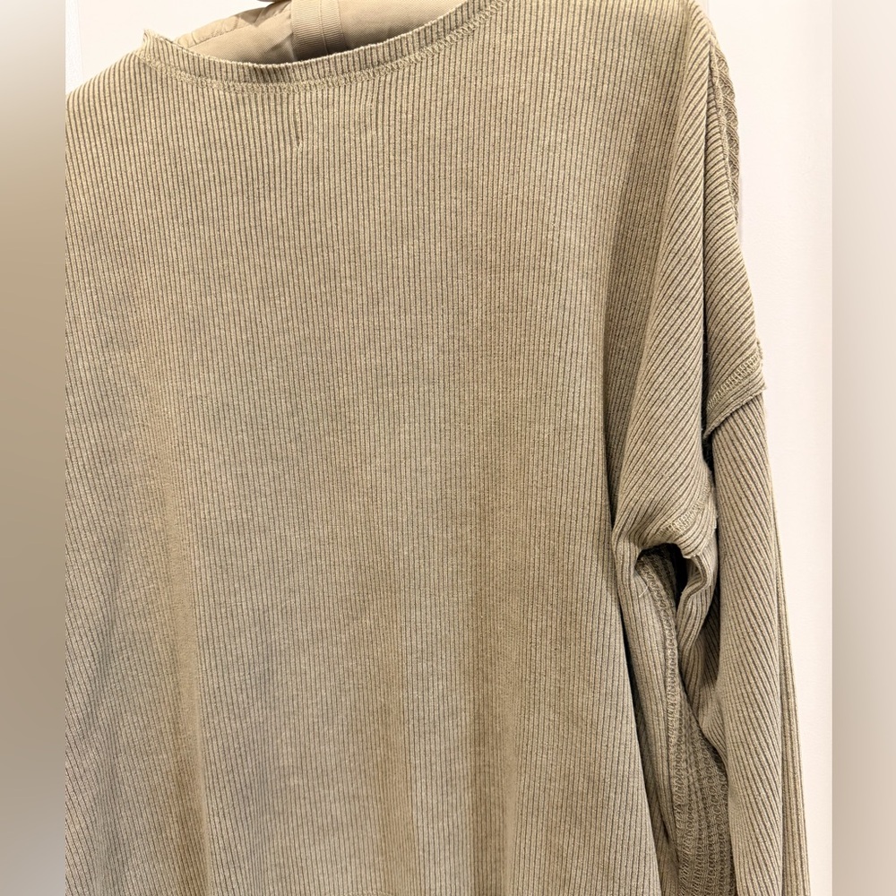 Altar'd State Ribbed Knit Top - Picture 11 of 12